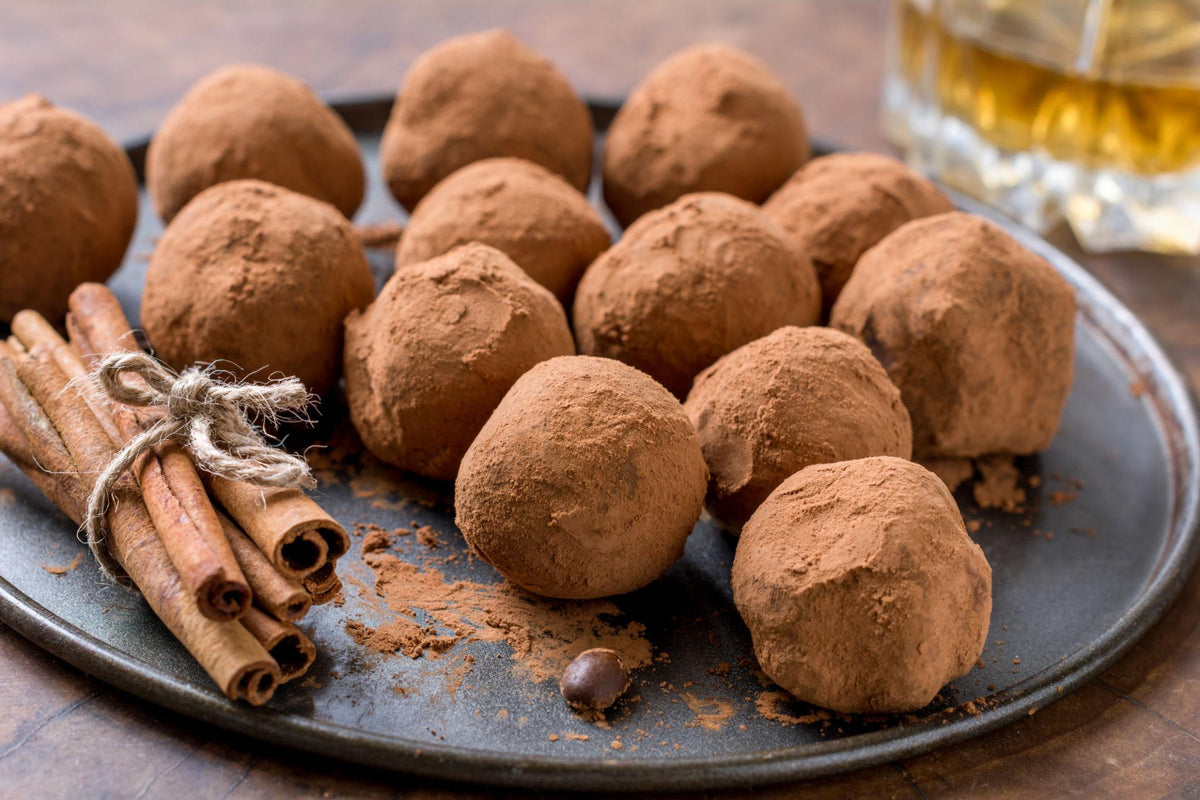 12oz Luxury Vessel Velvet Truffle