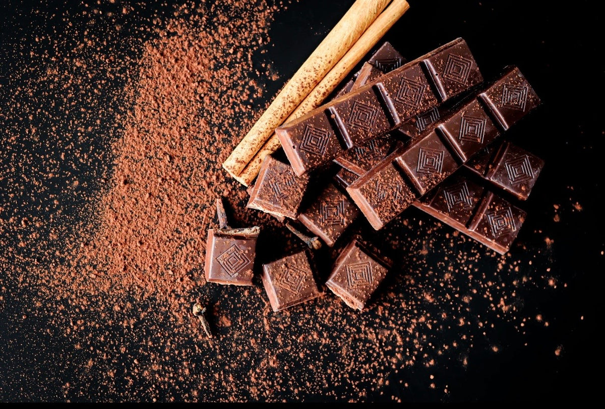 12oz Luxury Vessel Velvet Truffle