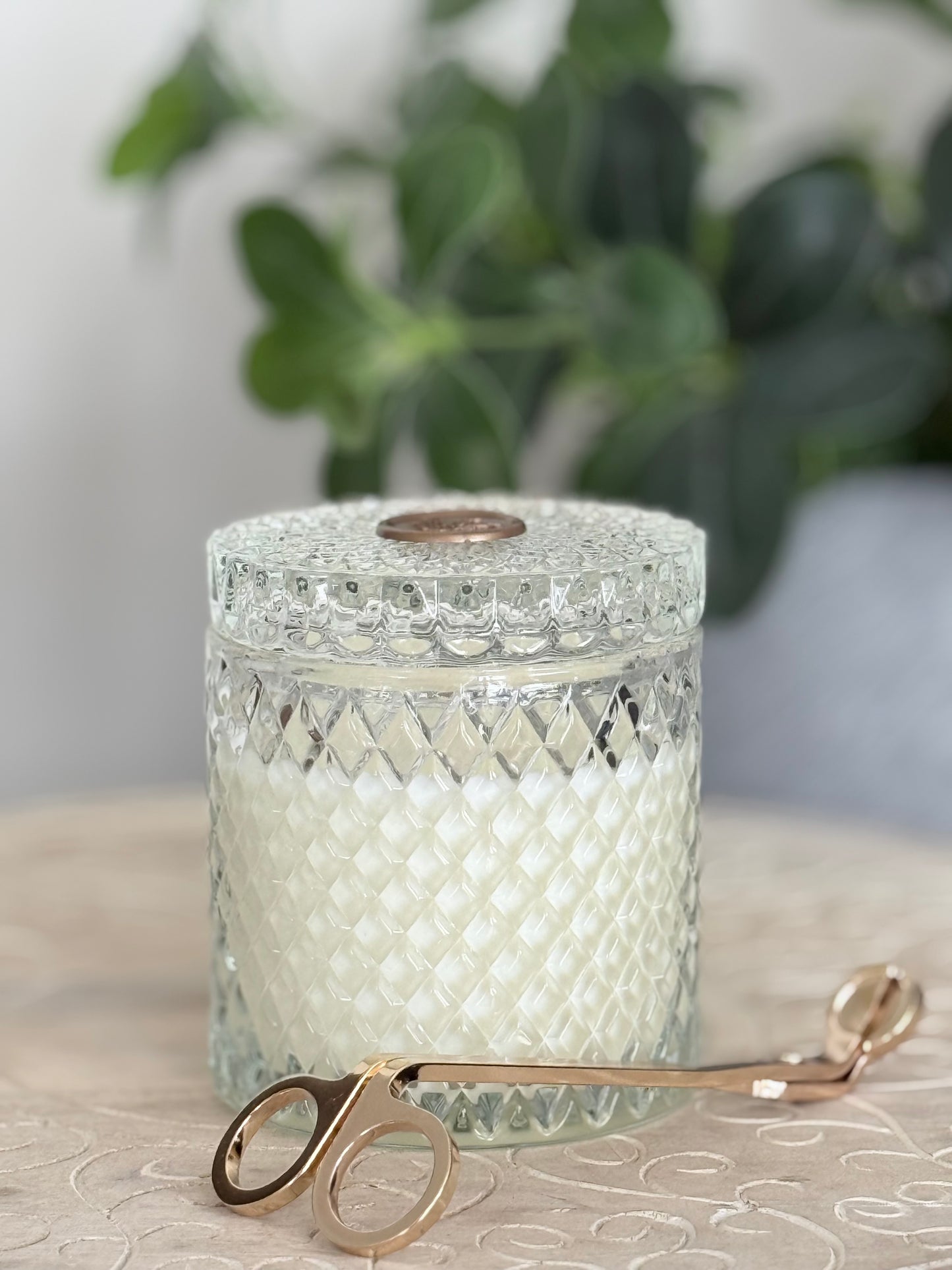 Large Luxury Crystal Vessel - 15 oz