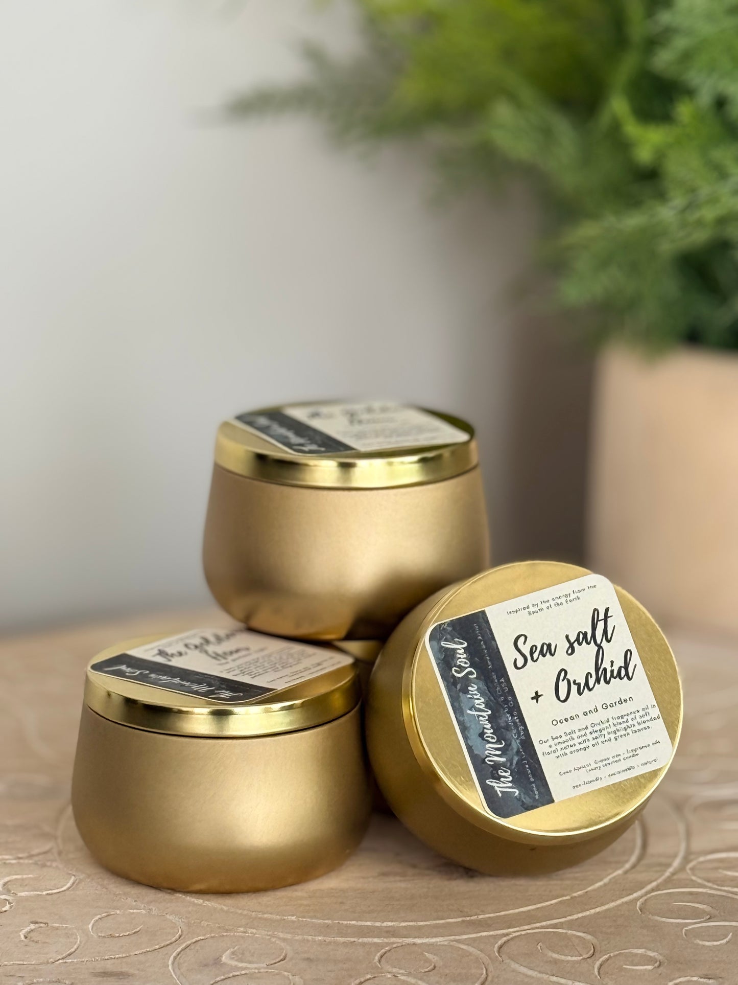 6oz Golden Tin Candle Sea Salt & Orchid